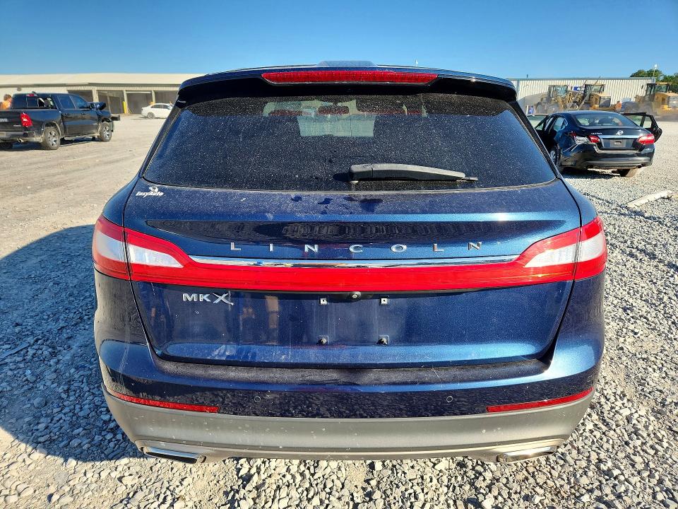 56099886 :رقم المزاد ، 2LMPJ6JR4HBL15535 vin ، 2017 Lincoln Mkx مزاد بيع