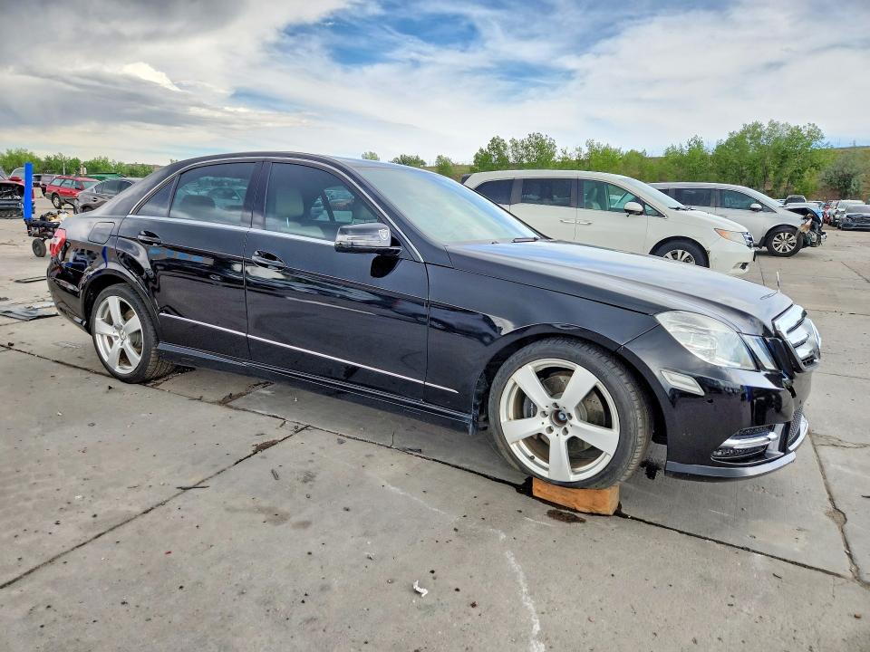 55439036 :رقم المزاد ، WDDHF8HB5AA118570 vin ، 2010 Mercedes-benz E مزاد بيع