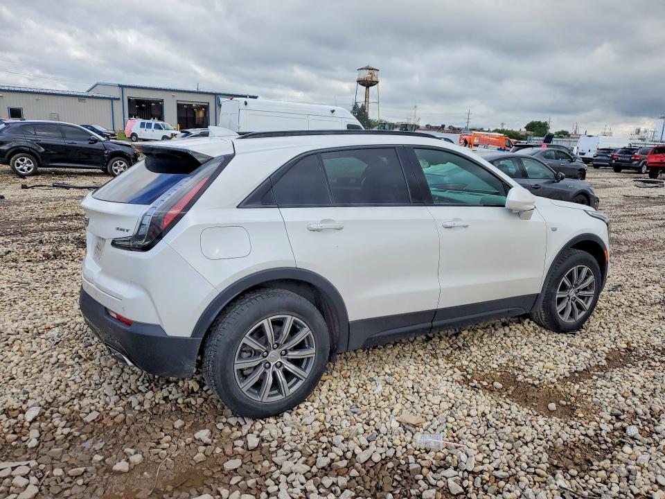57739626 :رقم المزاد ، 1GYFZFR4XLF064454 vin ، 2020 Cadillac Xt4 مزاد بيع