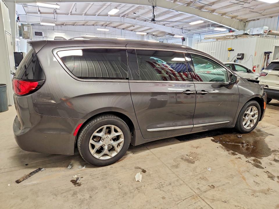 Продаж на аукціоні авто 2017 Chrysler Pacifica, vin: 2C4RC1GG6HR785892, номер лоту: 57649876