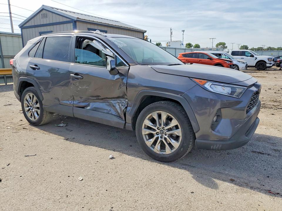 Продаж на аукціоні авто 2020 Toyota Rav4, vin: 2T3A1RFV5LW110633, номер лоту: 56002766