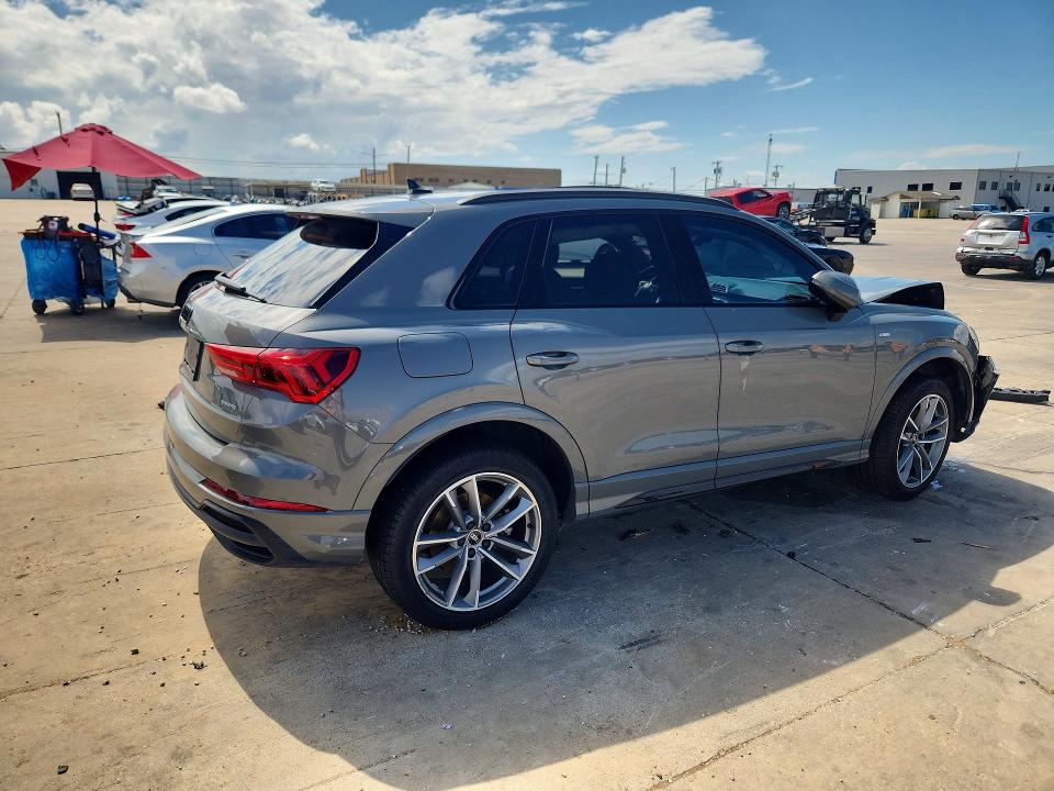 Продаж на аукціоні авто 2024 Audi Q3, vin: WA1DECF33R1046302, номер лоту: 56288426