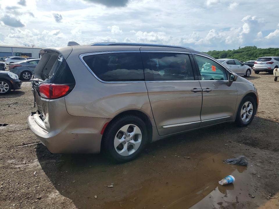 Продажа на аукционе авто 2017 Chrysler Pacifica, vin: 2C4RC1EGXHR669761, номер лота: 56685636