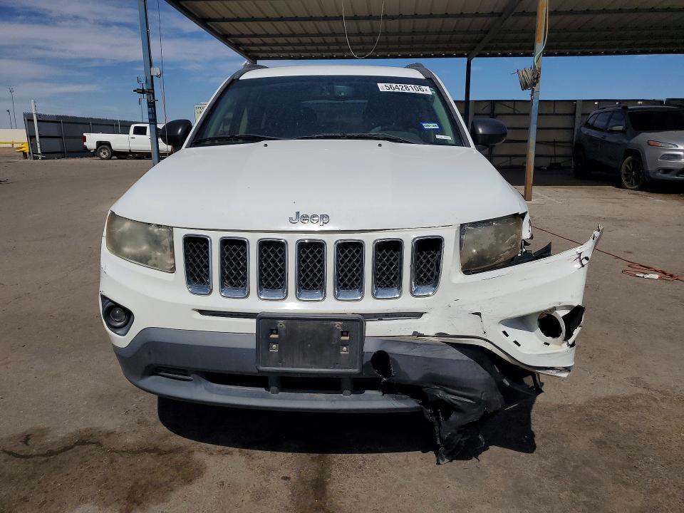 2016 Jeep Compass მანქანა იყიდება აუქციონზე, vin: 1C4NJCBA4GD615597, აუქციონის ნომერი: 56428106