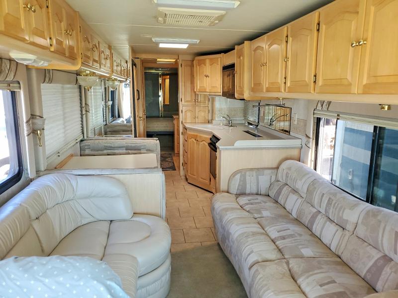 Продаж на аукціоні авто 2002 Frht Recreational Vehicle (rv), vin: 4UZAAHAK42CK21629, номер лоту: 56338866