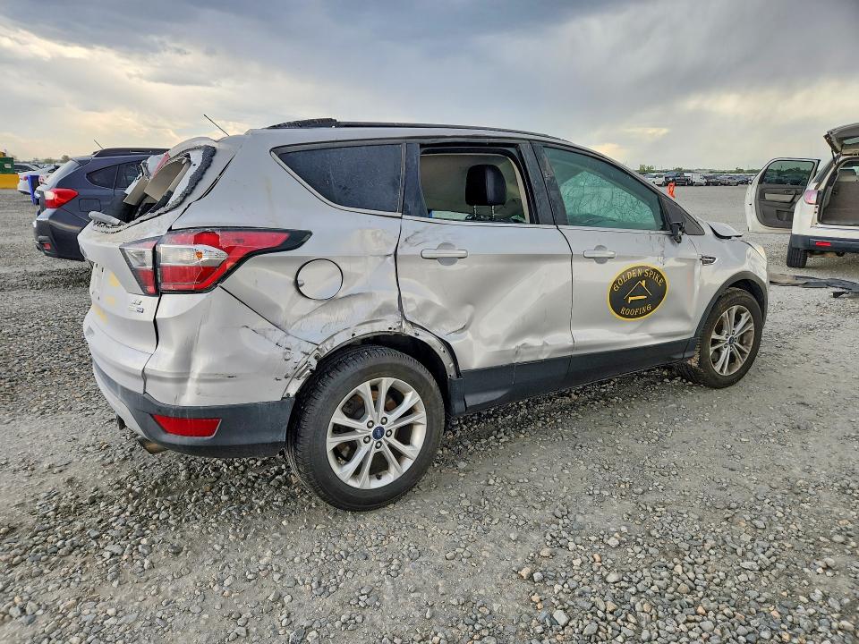 Aukcja sprzedaży 2017 Ford Escape, vin: 1FMCU9GD6HUC66556, numer aukcji: 49446126