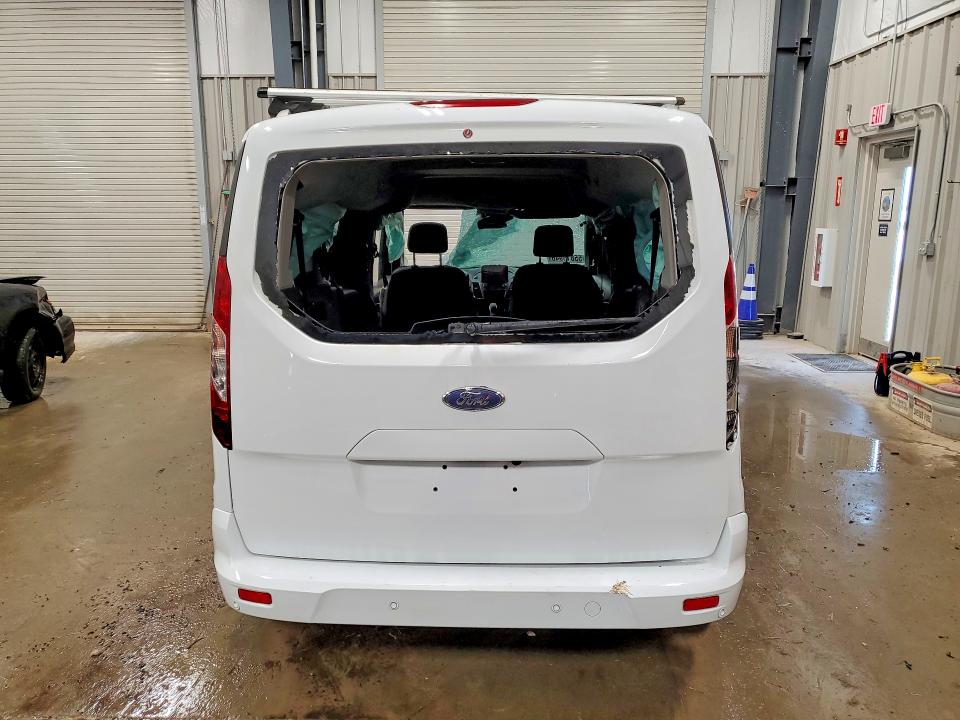 55815946 :رقم المزاد ، NM0GE9F25N1514258 vin ، 2022 Ford Transit Connect مزاد بيع