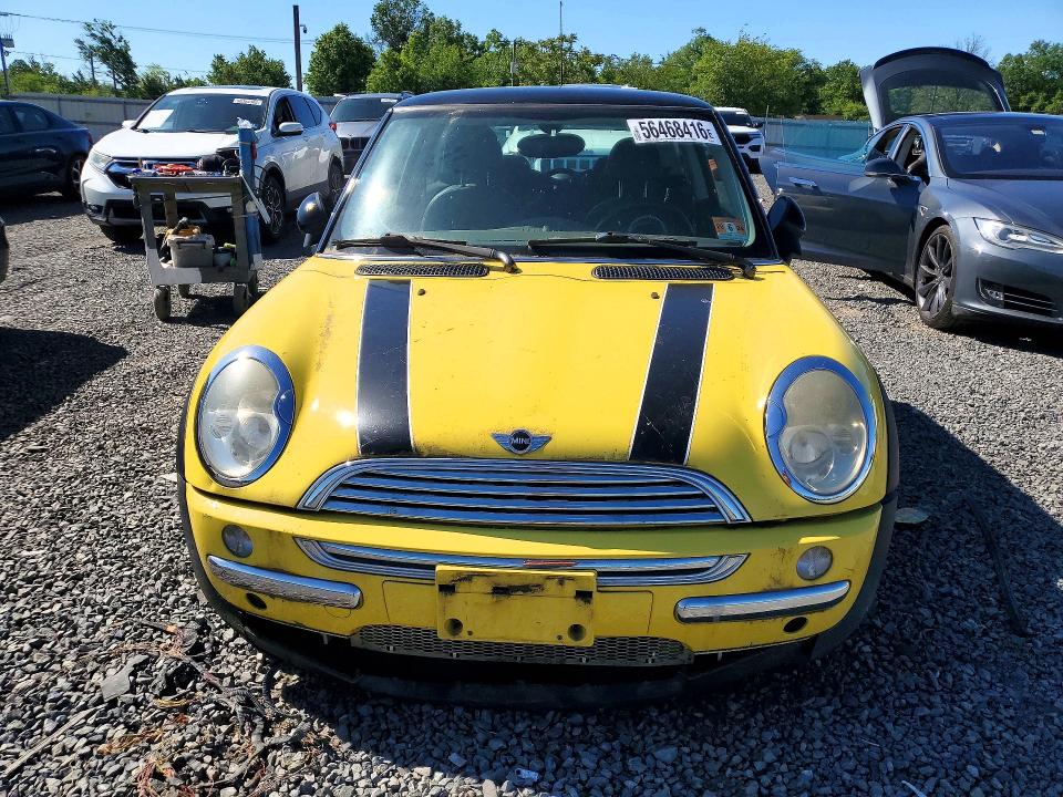 2004 Mini Cooper მანქანა იყიდება აუქციონზე, vin: WMWRC33424TJ59649, აუქციონის ნომერი: 56468416