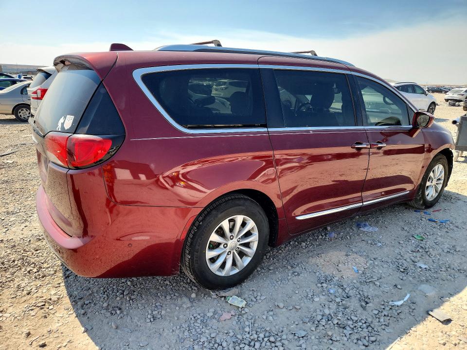 Продажа на аукционе авто 2018 Chrysler Pacifica, vin: 2C4RC1EG1JR103994, номер лота: 57864576