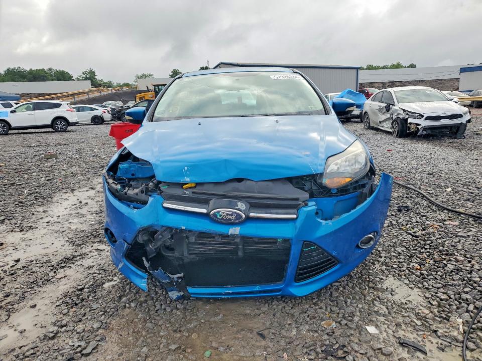 57925286 :رقم المزاد ، 1FADP3N25EL194321 vin ، 2014 Ford Focus مزاد بيع
