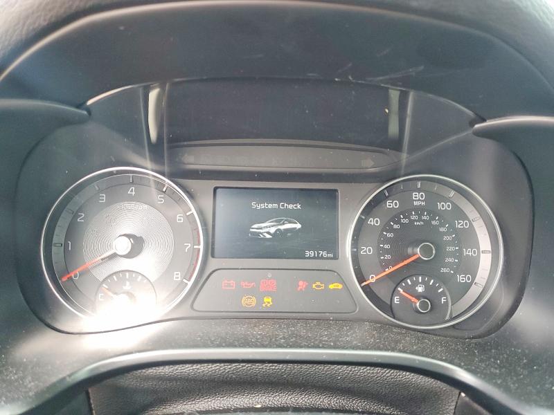 58594476 :رقم المزاد ، 3KPF24AD9PE678535 vin ، 2023 Kia Forte مزاد بيع