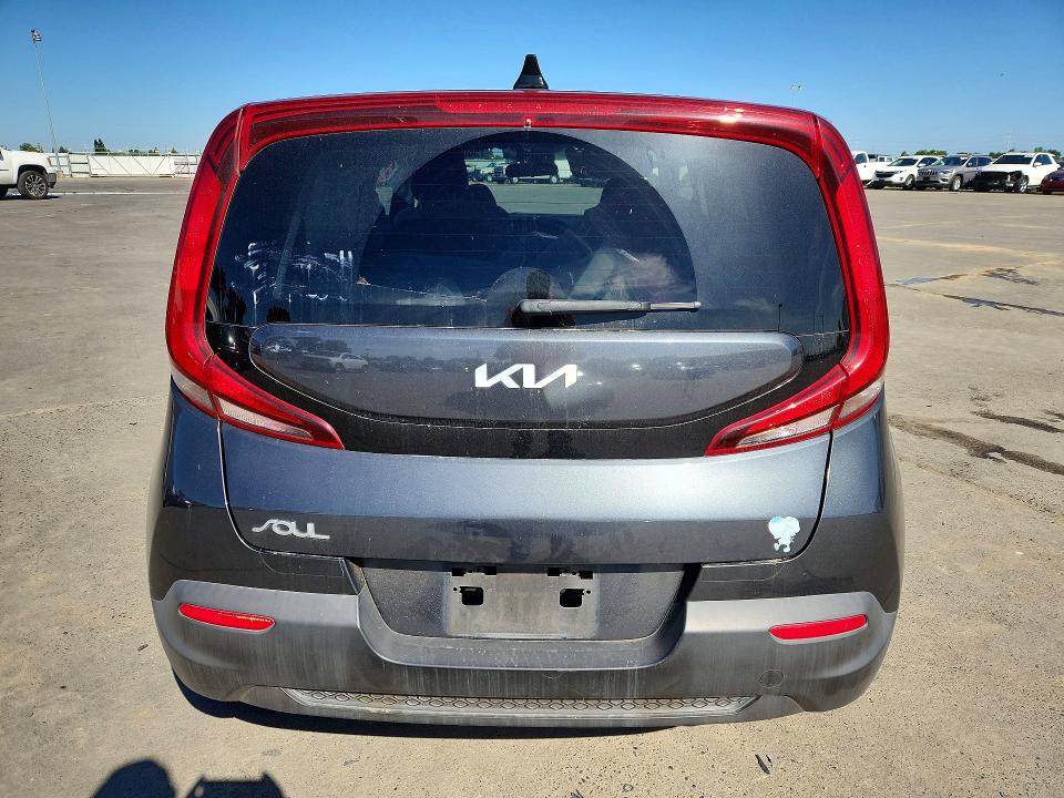 2022 Kia Soul მანქანა იყიდება აუქციონზე, vin: KNDJ23AU4N7801451, აუქციონის ნომერი: 56099236