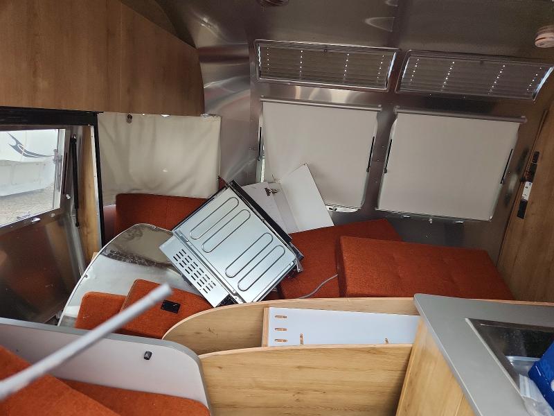 57858406 :رقم المزاد ، 1STJVYJ28RJ569692 vin ، 2024 Airstream Unknown مزاد بيع
