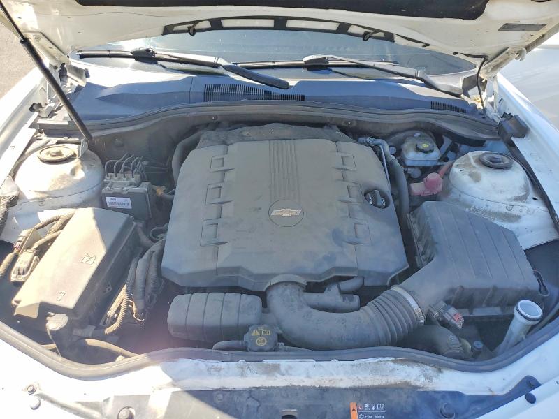 57185366 :رقم المزاد ، 2G1FD1E32F9143143 vin ، 2015 Chevrolet Camaro مزاد بيع