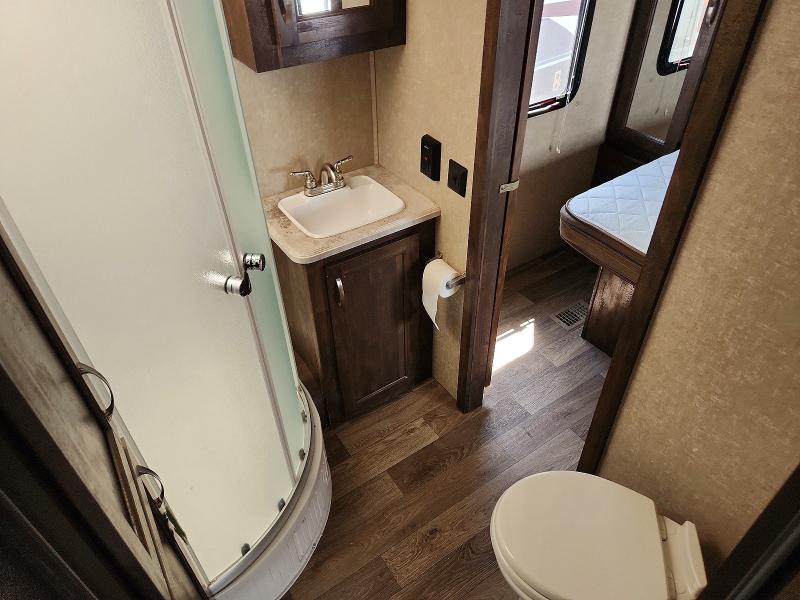 57388416 :رقم المزاد ، 4X4TVBA21KT150947 vin ، 2019 Frrv Trailer مزاد بيع