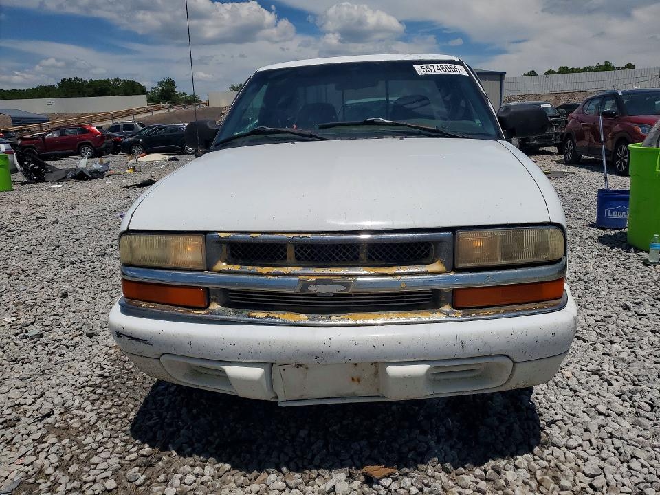 55748066 :رقم المزاد ، 1GCCS19X5W8161645 vin ، 1998 Chevrolet S Truck مزاد بيع
