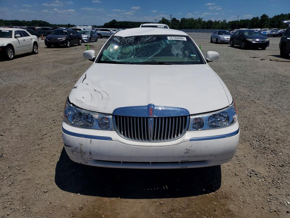 Aukcja sprzedaży 2002 Lincoln Town Car, vin: 1LNHM81W42Y618673, numer aukcji: 55786066