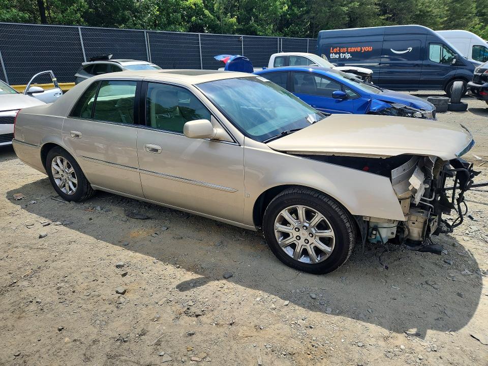 56685926 :رقم المزاد ، 1G6KD57YX9U112898 vin ، 2009 Cadillac Dts مزاد بيع