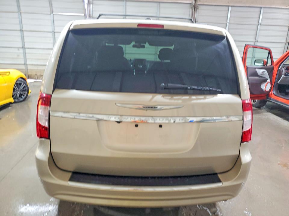 2013 Chrysler Town & Country მანქანა იყიდება აუქციონზე, vin: 2C4RC1BG6DR744308, აუქციონის ნომერი: 56448116
