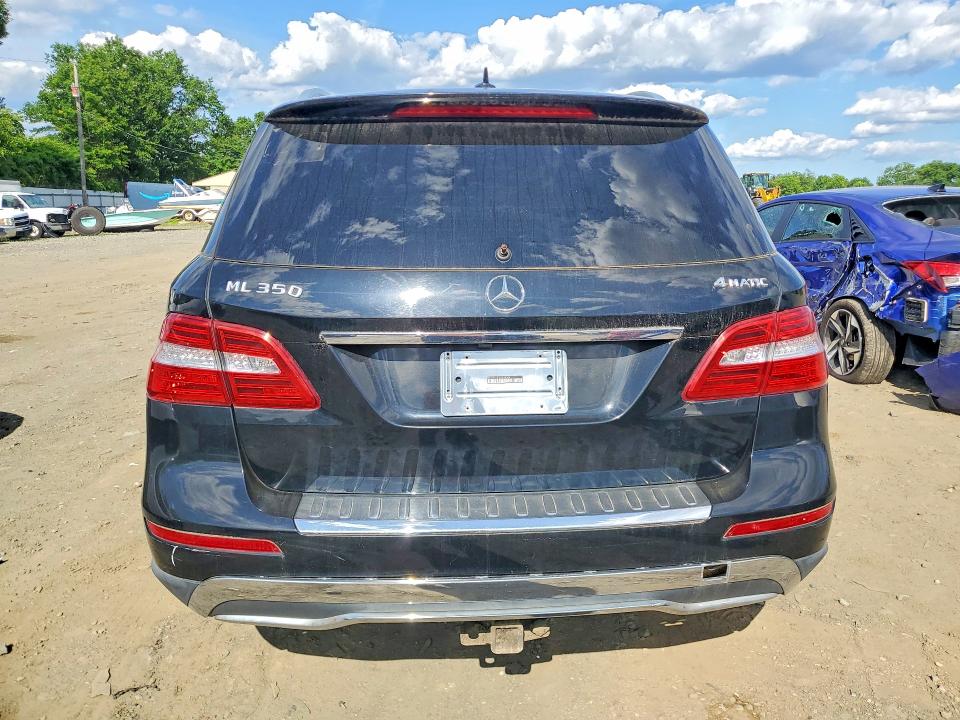 Продаж на аукціоні авто 2015 Mercedes-benz Ml, vin: 4JGDA5HB8FA445344, номер лоту: 55747006