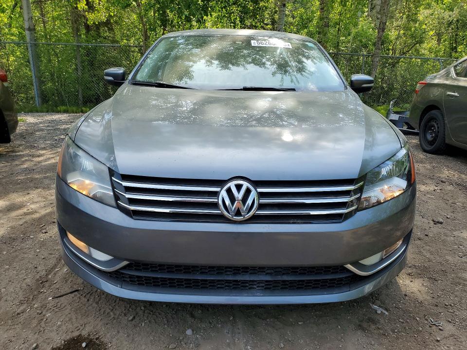 56265006 :رقم المزاد ، 1VWBN7A33EC016286 vin ، 2014 Volkswagen Passat مزاد بيع