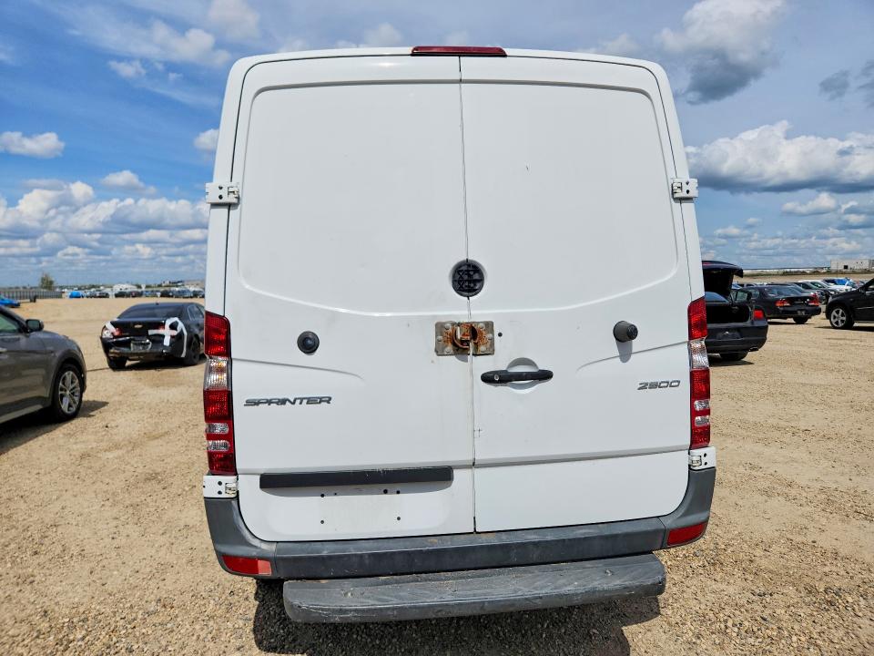 59191916 :رقم المزاد ، WD3BE7CD4GP353967 vin ، 2016 Mercedes-benz Sprinter مزاد بيع