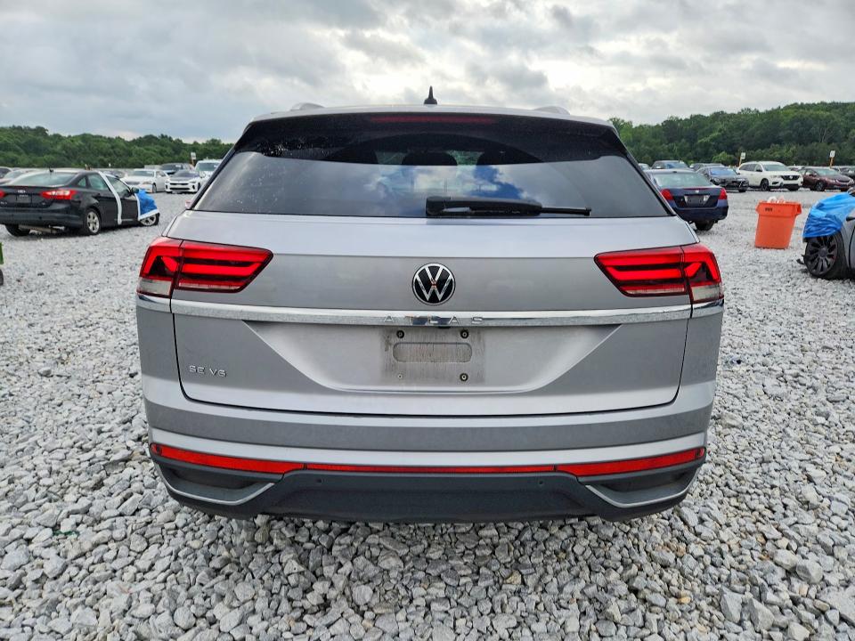 57867546 :رقم المزاد ، 1V2JE2CA1MC207148 vin ، 2021 Volkswagen Atlas Cross Sport مزاد بيع