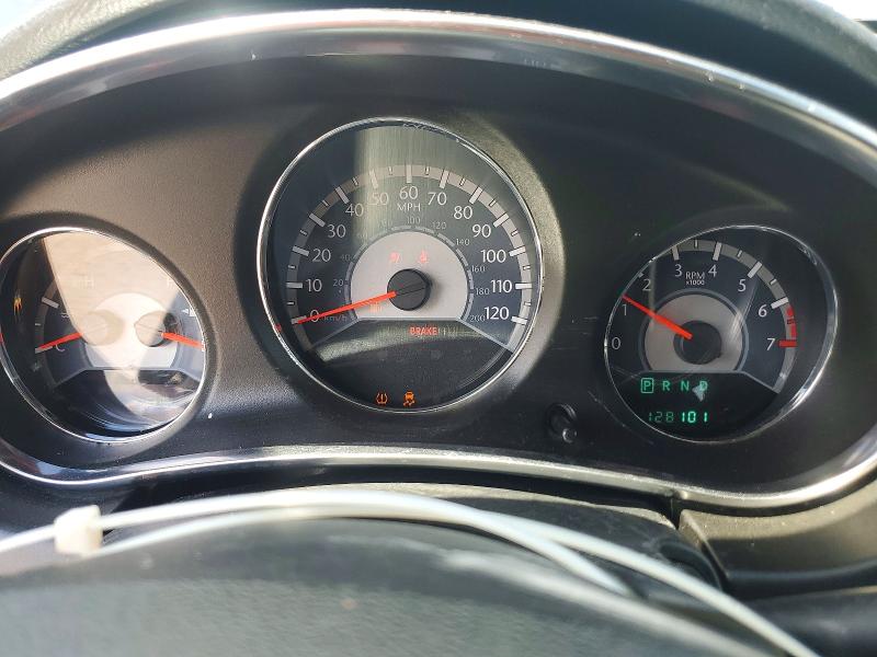 56074106 :رقم المزاد ، 1C3CCBAB6EN122957 vin ، 2014 Chrysler 200 مزاد بيع