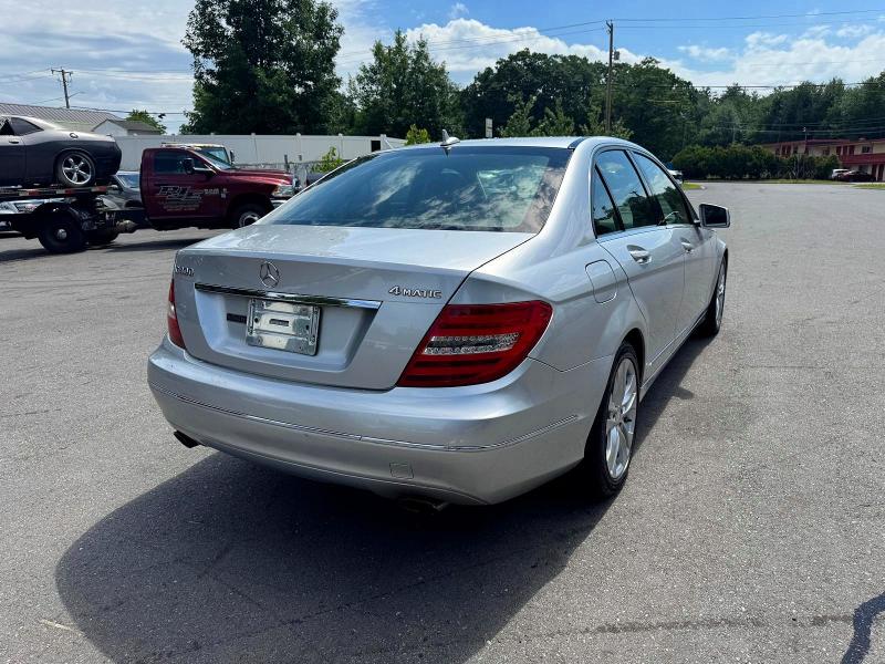 Продажа на аукционе авто 2014 Mercedes-benz C, vin: WDDGF8AB7EG239514, номер лота: 58362406