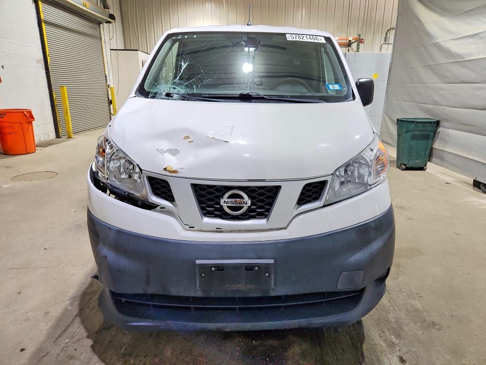 57821486 :رقم المزاد ، 3N6CM0KN6EK695608 vin ، 2014 Nissan Nv 2500 مزاد بيع