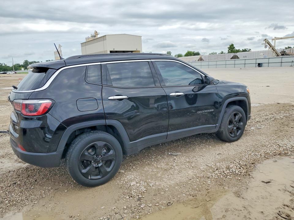 2018 Jeep Compass მანქანა იყიდება აუქციონზე, vin: 3C4NJDBB6JT200247, აუქციონის ნომერი: 56591786