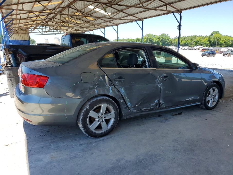 2013 Volkswagen Jetta მანქანა იყიდება აუქციონზე, vin: 3VWLL7AJ3DM245587, აუქციონის ნომერი: 56060856