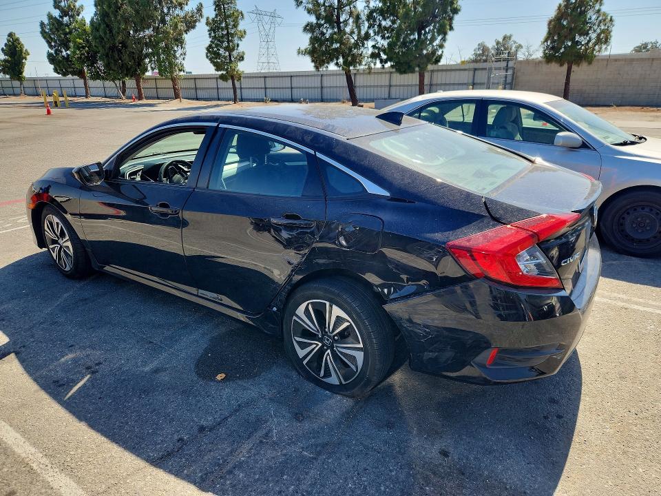 Продаж на аукціоні авто 2017 Honda Civic, vin: 2HGFC1F33HH638518, номер лоту: 55838446