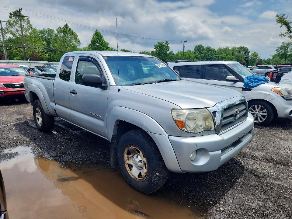 Продаж на аукціоні авто 2008 Toyota Tacoma, vin: 5TEUU42N88Z475252, номер лоту: 58453636