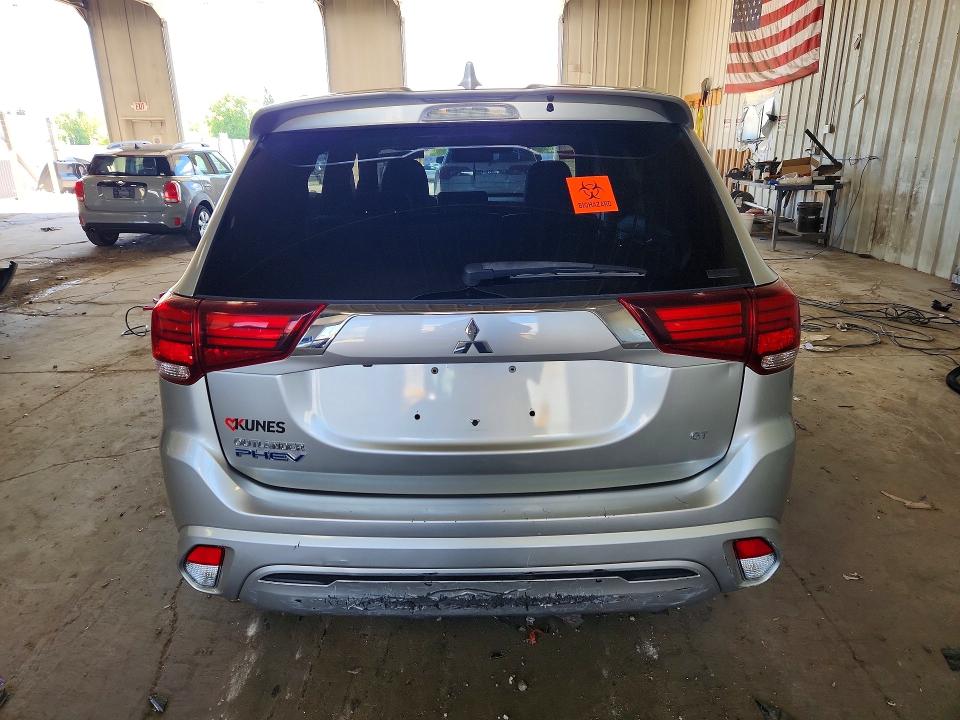 Продажа на аукционе авто 2020 Mitsubishi Outlander, vin: JA4J24A50LZ029153, номер лота: 57153636