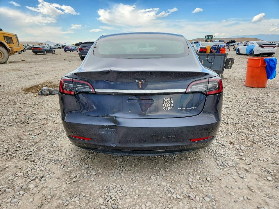 Продажа на аукционе авто 2018 Tesla Model 3, vin: 5YJ3E1EB3JF181354, номер лота: 58991186