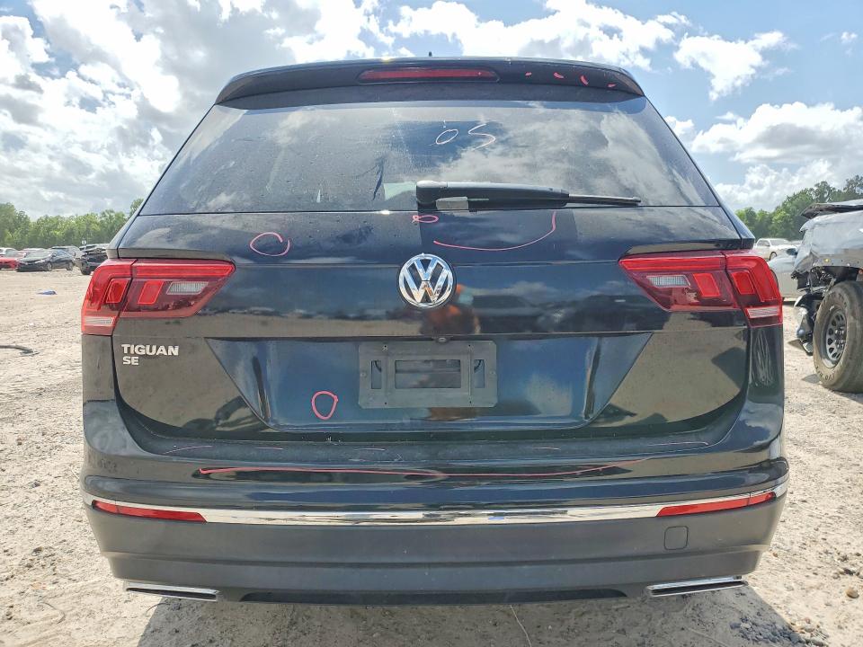 56943586 :رقم المزاد ، 3VV3B7AX5MM037691 vin ، 2021 Volkswagen Tiguan مزاد بيع