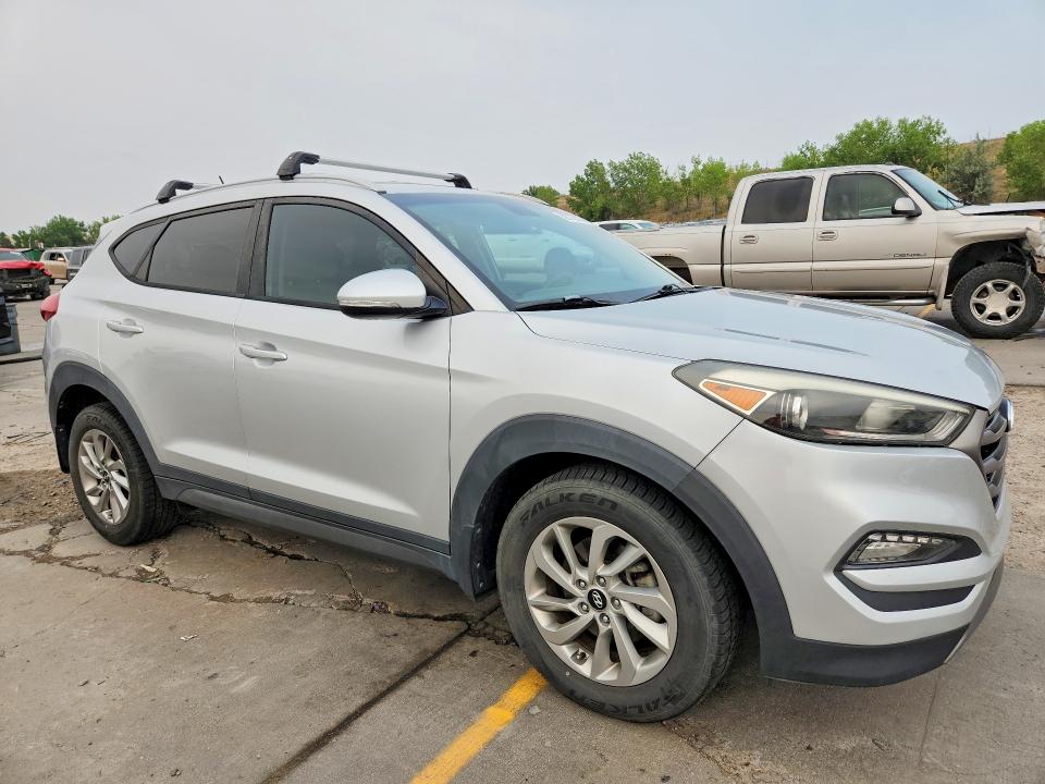 Продаж на аукціоні авто 2016 Hyundai Tucson, vin: KM8J33A24GU217370, номер лоту: 58776116