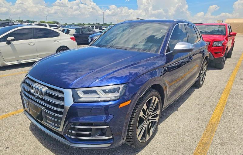 56454736 :رقم المزاد ، WA1C4AFY4J2088801 vin ، 2018 Audi Sq5 مزاد بيع