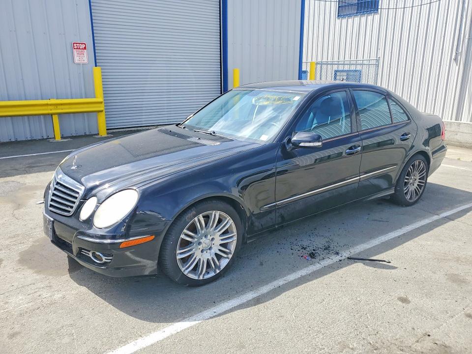 55994426 :رقم المزاد ، WDBUF56X78B326653 vin ، 2008 Mercedes-benz E مزاد بيع
