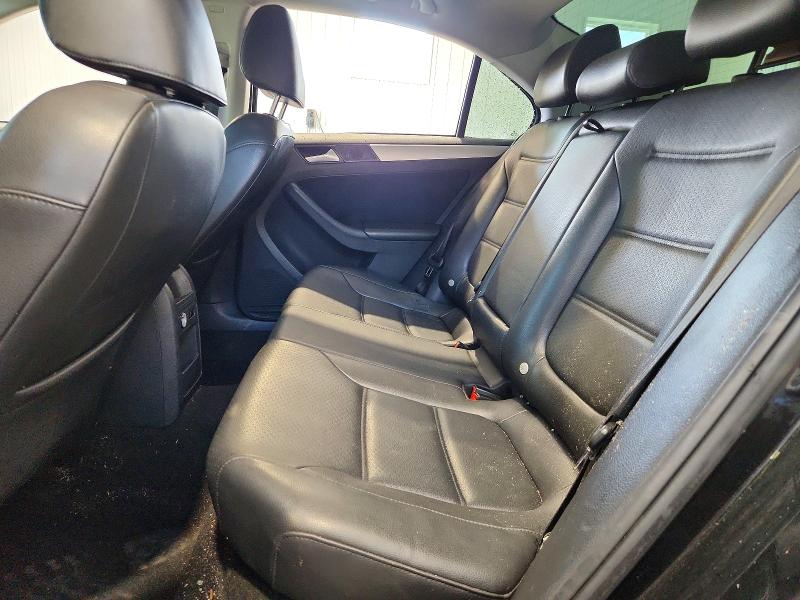 57850416 :رقم المزاد ، 3VWD17AJ9EM389432 vin ، 2014 Volkswagen Jetta مزاد بيع