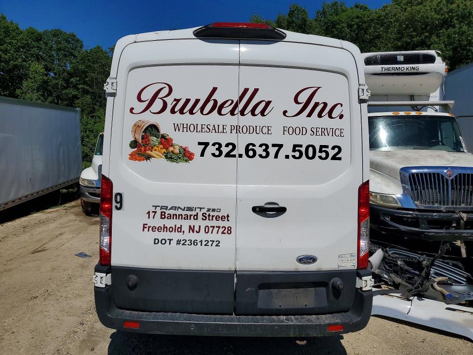 2019 Ford Transit მანქანა იყიდება აუქციონზე, vin: 1FTYR2CM9KKA13680, აუქციონის ნომერი: 55918326