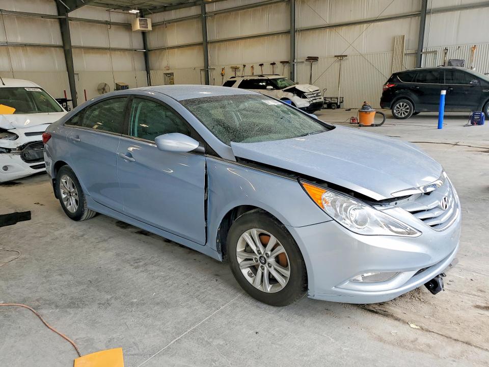 2013 Hyundai Sonata მანქანა იყიდება აუქციონზე, vin: 5NPEB4AC4DH790041, აუქციონის ნომერი: 57698096