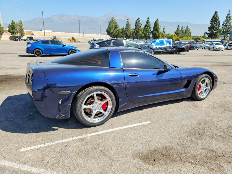55975006 :رقم المزاد ، 1G1YY22G215128156 vin ، 2001 Chevrolet Corvette مزاد بيع
