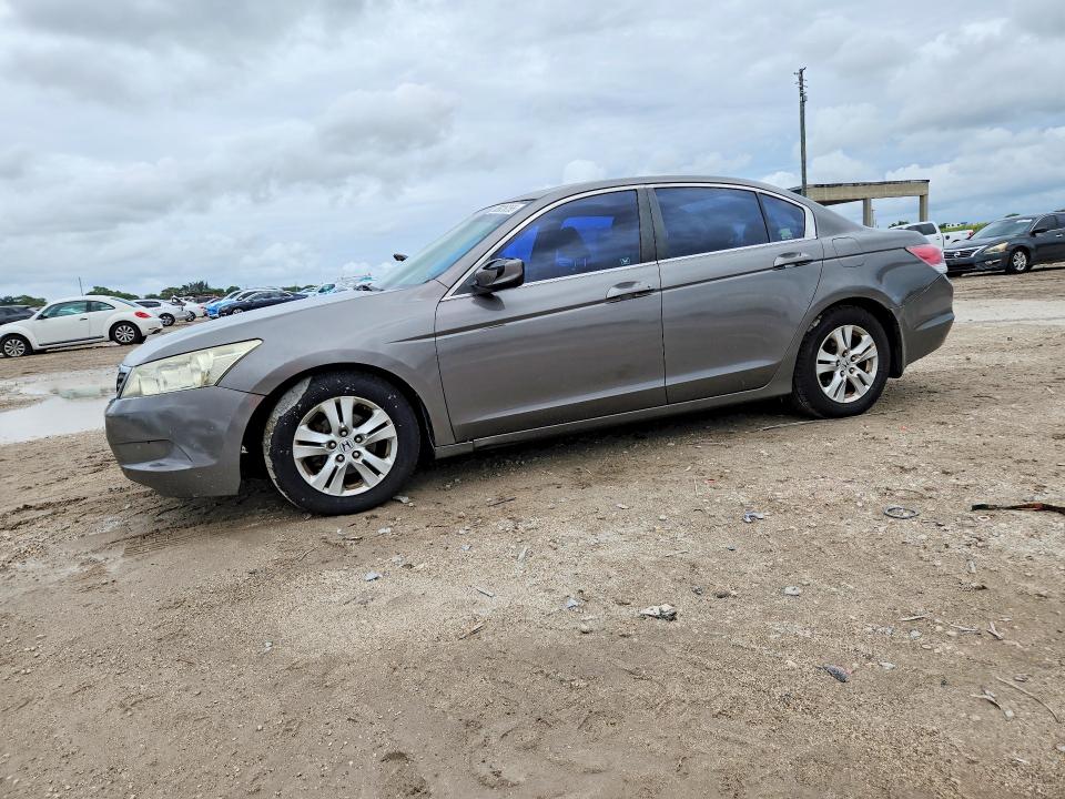 56026266 :رقم المزاد ، JHMCP26408C044538 vin ، 2008 Honda Accord مزاد بيع