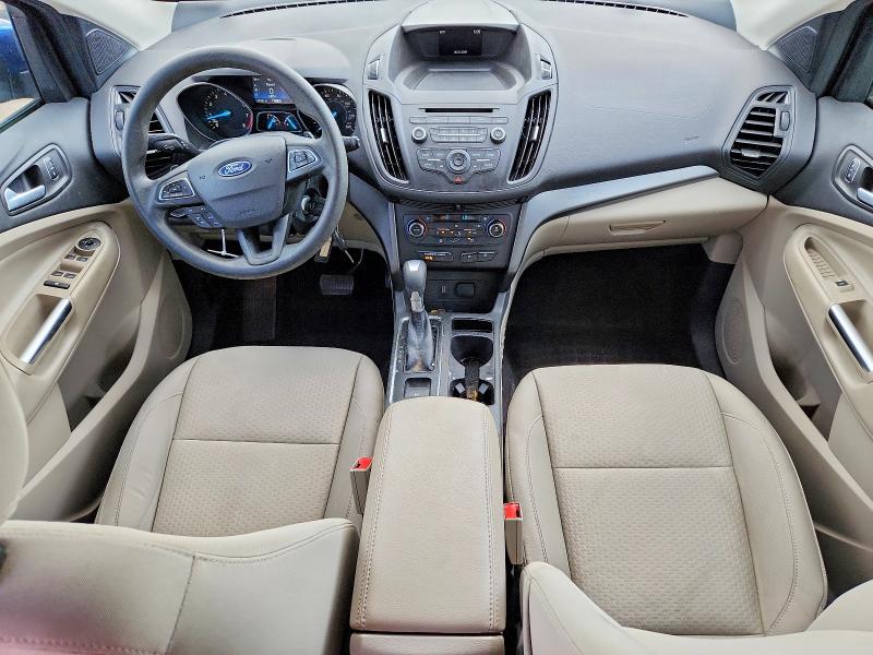 56000816 :رقم المزاد ، 1FMCU0GD0HUE83421 vin ، 2017 Ford Escape مزاد بيع