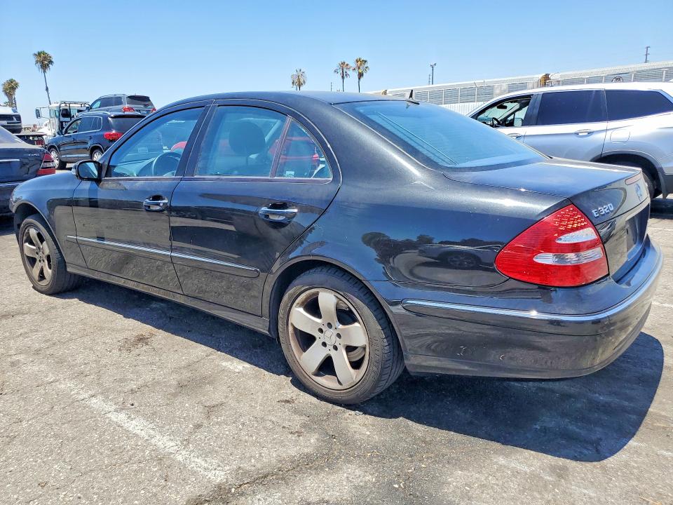 56700736 :رقم المزاد ، WDBUF82J85X179955 vin ، 2005 Mercedes-benz E-class E320 مزاد بيع