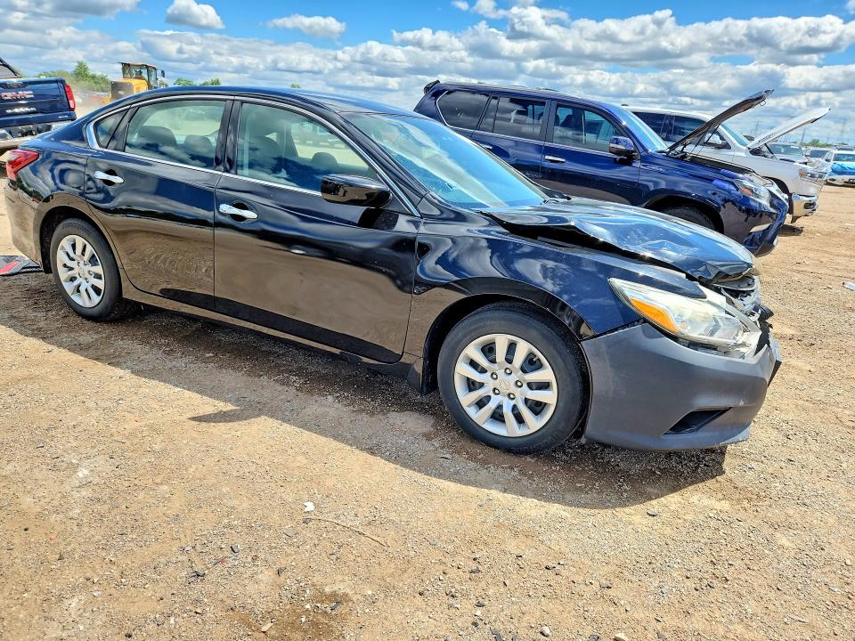 57718766 :رقم المزاد ، 1N4AL3AP8JC104489 vin ، 2018 Nissan Altima مزاد بيع