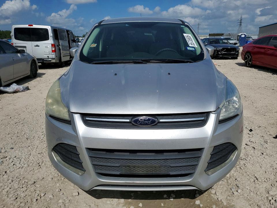 55735806 :رقم المزاد ، 1FMCU9G92GUB63161 vin ، 2016 Ford Escape مزاد بيع