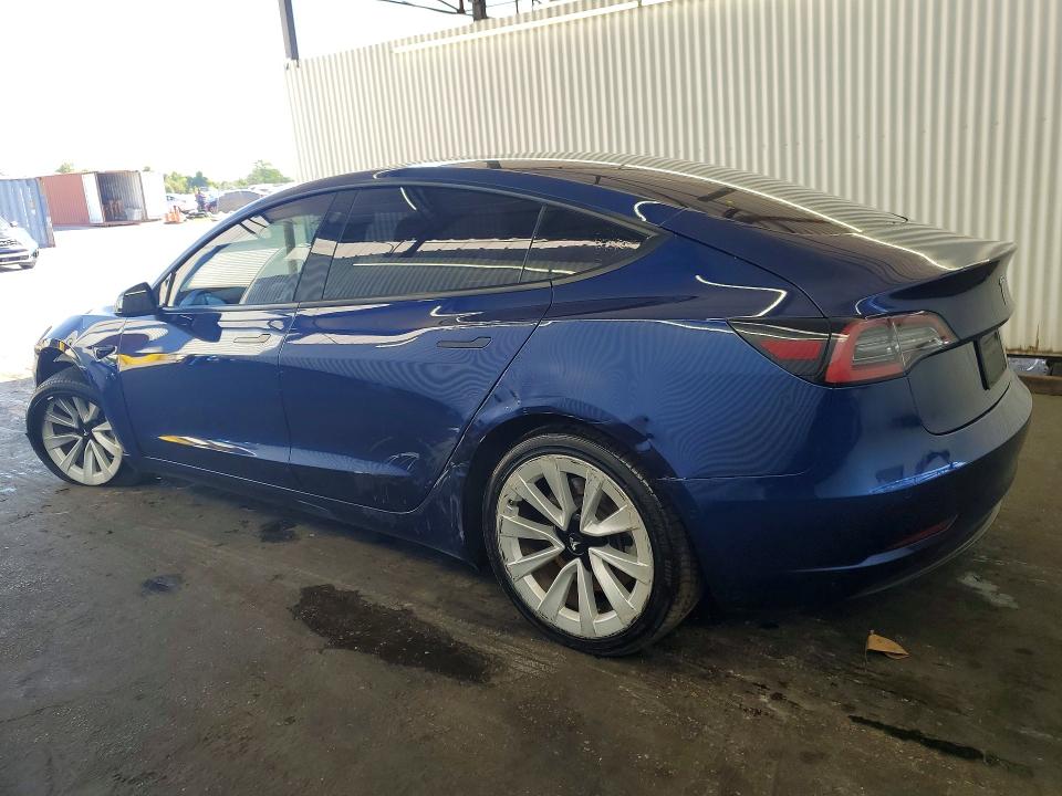 57863296 :رقم المزاد ، 5YJ3E1EA1NF370145 vin ، 2022 Tesla Model 3 مزاد بيع